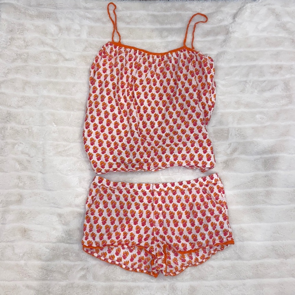 Calypso size M pink orange and white pajama set